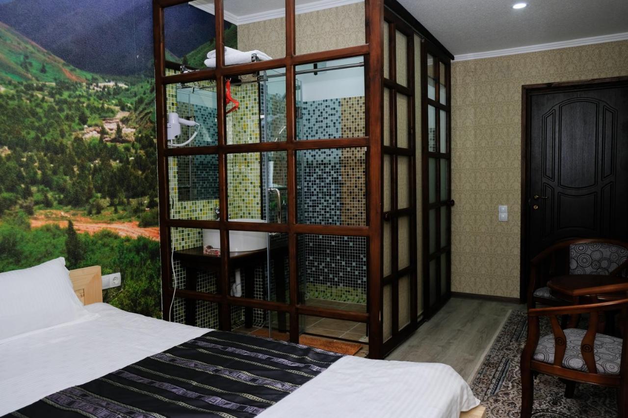 Eco House Ξενοδοχείο Osh Εξωτερικό φωτογραφία